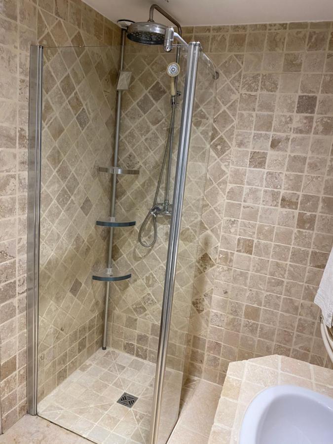 Appartement Cosy Et Moderne, Proche Cite Des Papes Avinyon Dış mekan fotoğraf